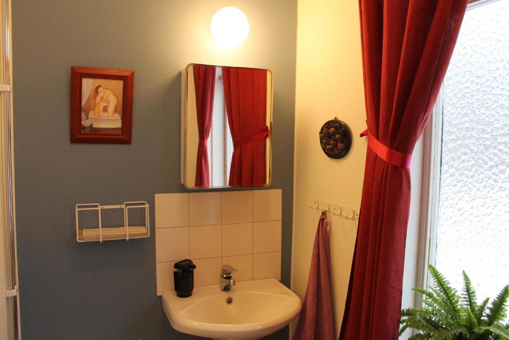 Stationshusets Hotell Och Cafe Koping  Luaran gambar